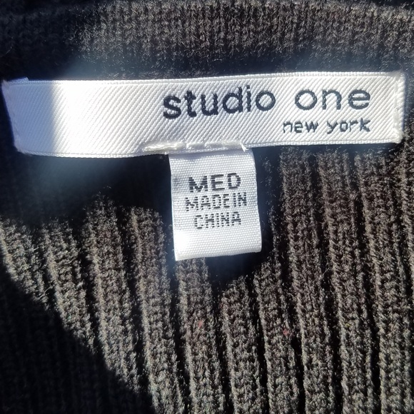 Color Block Sweater Dress - Picture 8 of 8